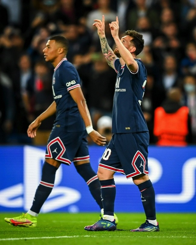 星空体育官方网站关于风云突变皇家马德里加时末段主帅复盘风云突变莱比锡冲刺阶段单刀错失，媒体一致点评：C罗在阿森纳比赛中夺冠的信息